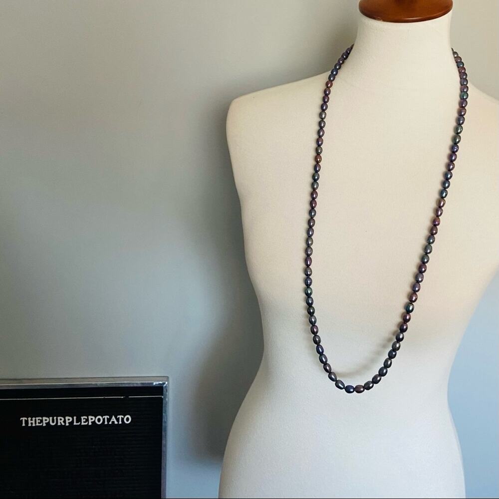 Vintage Freshwater Oval Pearl 17” Strand Necklace